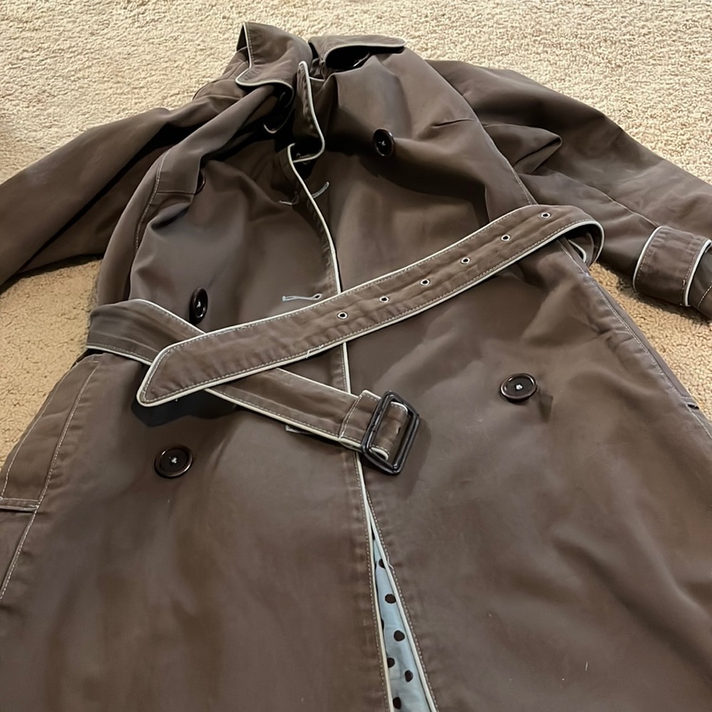 Boden double breasted cotton trench with polka dot lining